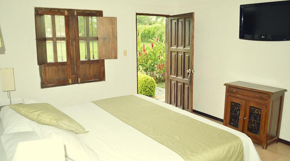 Hacienda El Eden Resort Santa Elena (El Cerrito) Ngoại thất bức ảnh